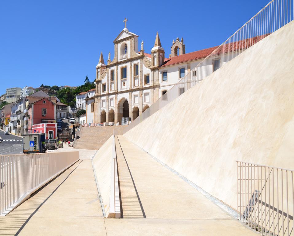 Archisuites Coimbra Luaran gambar